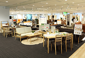 カリモク家具　お台場ショールーム　プレミアオーダーダイニングテーブル