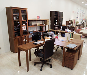 カリモク家具多摩ショールーム SOHOデスク