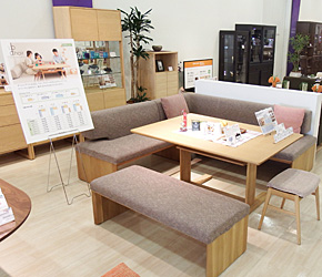 カリモク家具多摩ショールーム ダイニングセット