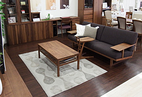 カリモク家具　多摩ショールーム3F　インテリアフロア　リビングダイニング